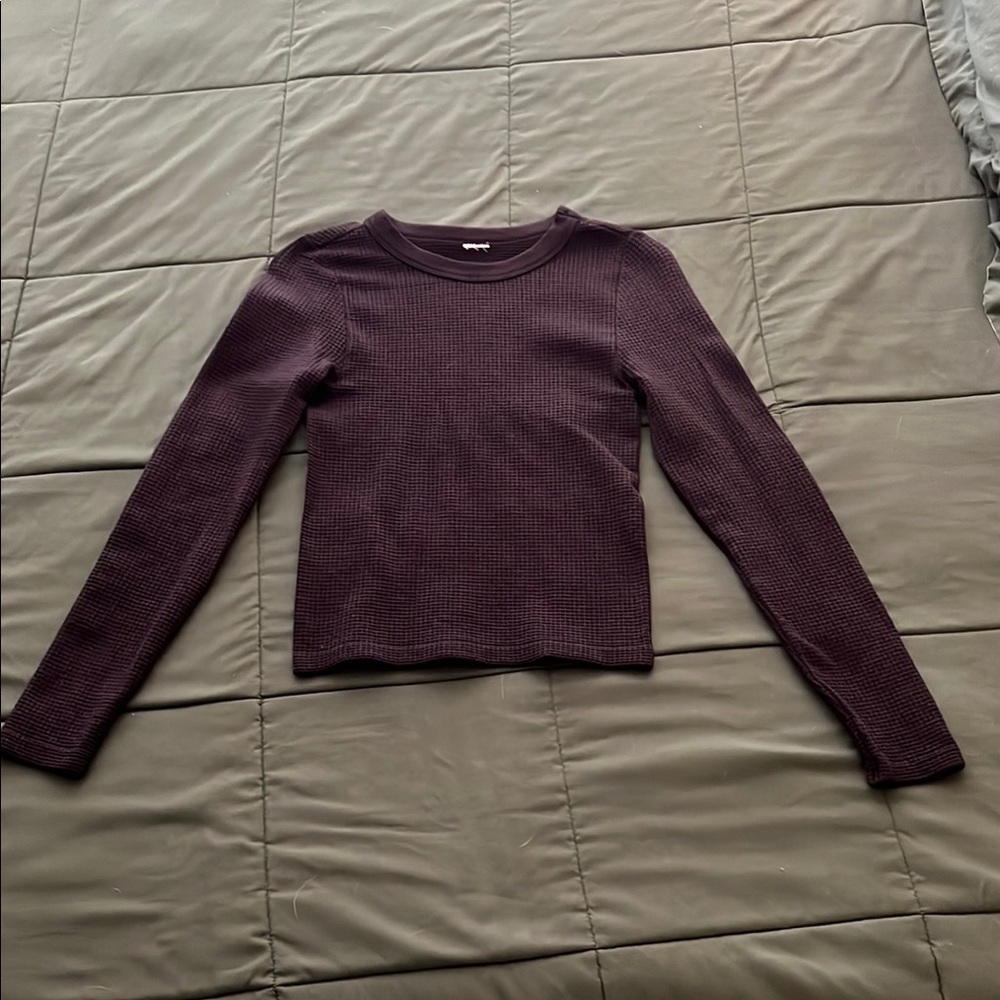 Women's Black Long Sleeve Top